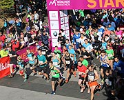 Start des München Marathon 2016, Gruppe E (Staffel)  (Foto: Martin Schmitz)